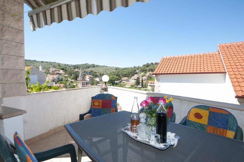 Apartments Gorana Splitska Rom bilde